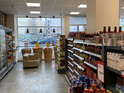 VVN-tiimi suoritti kaupan laitteiden toimitukset ja kokoonpanotyöt kauppaketjun "TOP" uudessa myymälässä Riiassa.7